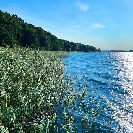 In Der Uckermark Am Oberuckersee Ot * Warnitz